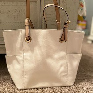 Michael Kors tote